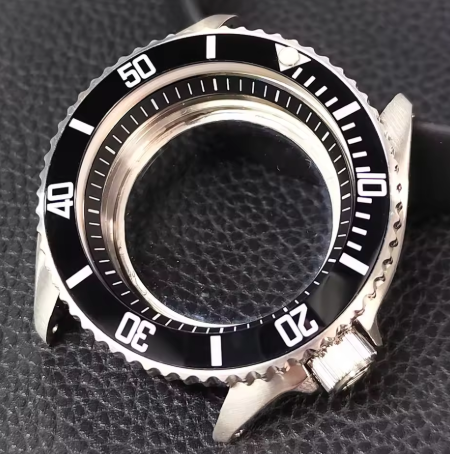 Boîtier de Montre en Acier Noi - Seiko Watch 5 Sports avis et prix